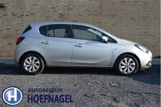 Opel Corsa - 1.4 Color Edition Airco/Cruise control/Bluetooth/Parkeersensoren/Velgen LM 15'' - 1