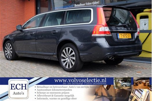 Volvo V70 - 2.0 D4 180pk Nordic+ Leer, Navi, Stoelverwarming - 1