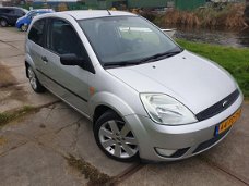 Ford Fiesta - 1.4-16V Trend 78.328 KM NAP . AIRCO