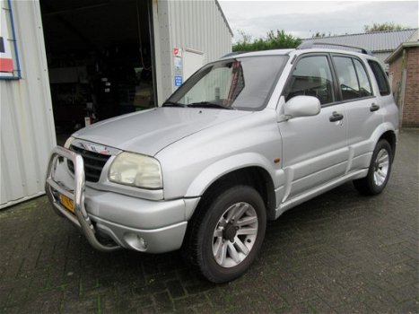 Suzuki Grand Vitara - 2.0 airco , 4x4 , nieuwe apk trekhaak , keurig 06-25113430 - 1