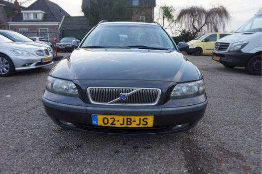 Volvo V70 - 2.4 T Ocean Race , APK 29-03-2020, 200 PK CRUISE, AIRCO, LEDER, YOUNGTIMER, RIJDT PERFEC - 1