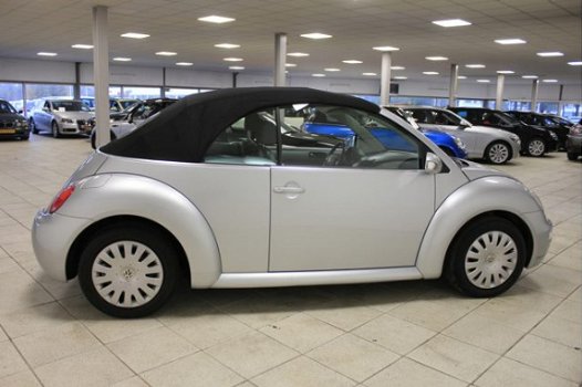 Volkswagen New Beetle Cabriolet - 2.0 / AIRCO / SOFTTOP - 1