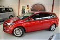 Ford Focus Wagon - 1.6TI 125pk, NL-AUTO, DEALERONDERH, WINTERSET, NAP, APK - 1 - Thumbnail