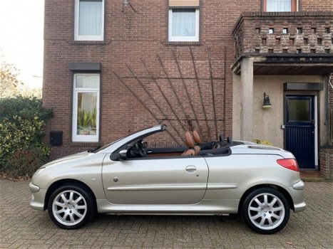 Peugeot 206 CC - 1.6-16V Roland Garros Nette/GoedOnderhouden - 1