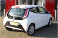 Toyota Aygo - 1.0 X-PLAY 5-DRS 1E EIG CAMERA AIRCO - 1 - Thumbnail