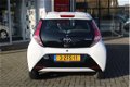 Toyota Aygo - 1.0 X-PLAY 5-DRS 1E EIG CAMERA AIRCO - 1 - Thumbnail