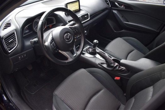 Mazda 3 - 3 2.0 Skylease 120PK 5drs 1e eig met navi, xenon, bt telefoon, ecc etc dealer onderhouden - 1