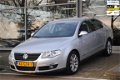 Volkswagen Passat - 1.4 TSI Comfortline 1E EIG. DEALER OND. NL-AUTO NAP - 1 - Thumbnail