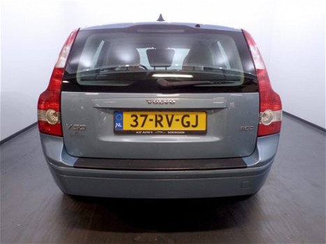 Volvo V50 - 2.0D Kinetic Leer, Clima - 1