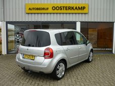 Renault Grand Modus - 1.2 TCE Dynamique met trekhaak en vele extra`s