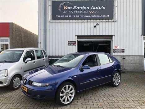 Seat Leon - 1.8-20V Signo sportieve leon N.A.P nieuwe apk trekhaak leer 18