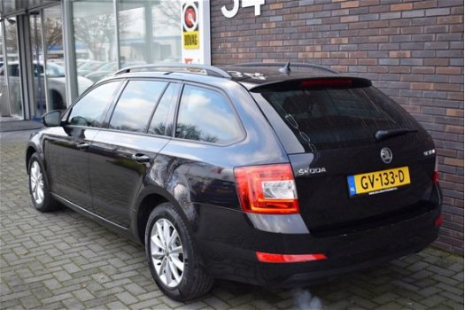 Skoda Octavia Combi - 1.6 TDI LMV ECC NAVIGATIE CRUISE PDC - 1