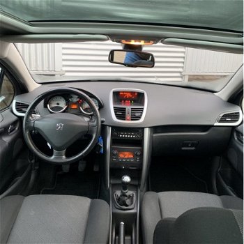 Peugeot 207 SW - 1.6 VTi XS Première Climate-contr/Panoramadak/Trekhaak Nieuwe APK en beurt auto sta - 1