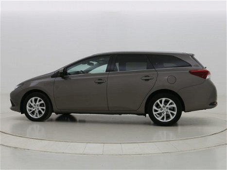 Toyota Auris Touring Sports - 1.2T Energy Plus - 1