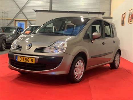 Renault Grand Modus - 1.2-16V Expression Weinig KM - 1