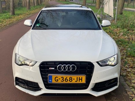 Audi A5 Coupé - 2.7 TDI S line - 1