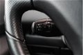 Peugeot 3008 - 1.6 VTi Style | Navigatie | Panoramadak | Klimaat + Cruise control | Parkeersensoren - 1 - Thumbnail