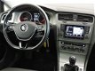 Volkswagen Golf - 1.6 TDI BlueMotion Highline (pdc, LED, navi) - 1 - Thumbnail