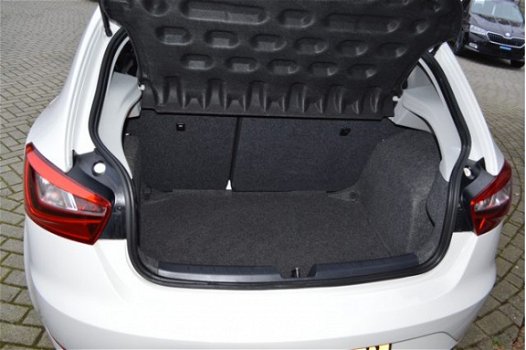 Seat Ibiza - 1.0 TSI 95PK STYLE CONNECT/NAVI/PDC/LED - 1