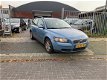 Volvo V50 - 2.0D Momentum | AIRCO | LM VELGEN | GOED ONDERHOUDEN - 1 - Thumbnail