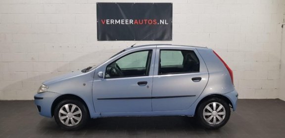 Fiat Punto - 1.4-16V Dynamic Bouwjaar 2004 met nieuwe APK - 1