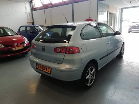 Seat Ibiza - 1.4-16V Signo - 1