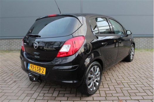 Opel Corsa - 1.2-16V '111' Edition - 1