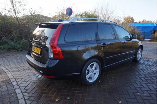 Volvo V50 - 1.6D S/S SUMMUM VOL LUXE DEC.2009 NAVI XENON LEDER CRUISE CLIMA BLUETOOTH PARKEERSENSORE - 1