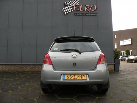 Toyota Yaris - 1.3 VVTi Sol - 1