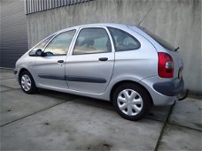 Citroën Xsara Picasso - 1.8i-16V