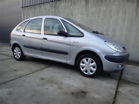 Citroën Xsara Picasso - 1.8i-16V - 1