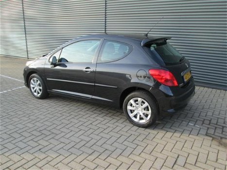 Peugeot 207 - 1.4 Cool 'n Blue airco zeer mooie goed onderhouden auto zeer zuinig voor een scherpe p - 1