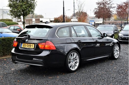 BMW 3-serie Touring - 320i M Sport Edition 1e Eig Xenon Pano Dealer o.h - 1