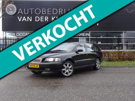 Volvo V70 - 2.4 Black Sapphire Edition II | Clima | Cruise | Leder | LPG - 1