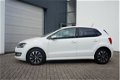 Volkswagen Polo - 1.0 TSI 95pk Bluemotion Edition | Navigatie | Cruise control | Airco | Bluetooth - 1 - Thumbnail