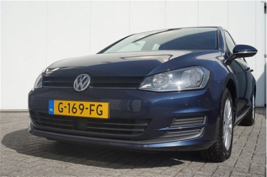 Volkswagen Golf - 1.6 TDI 110pk Comfortline 5drs | Navi | Climate | Cruise | Pdc - 1