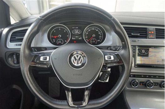Volkswagen Golf - 1.6 TDI 110pk Comfortline 5drs | Navi | Climate | Cruise | Pdc - 1