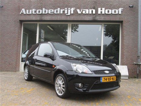Ford Fiesta - 1.6 16v Ultimate Edition / Airco / 16 inch lichtme taal / Electr ramen - 1