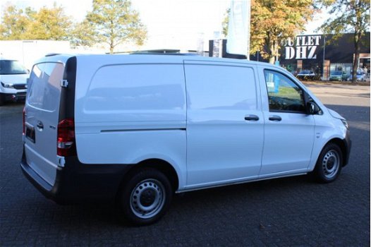 Mercedes-Benz Vito - 111 CDI Lang Airco, Cruise control, Achterdeuren - 1