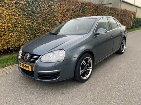 Volkswagen Jetta - 1.6 Comfortline AIRCO 188dkm NAP - 1