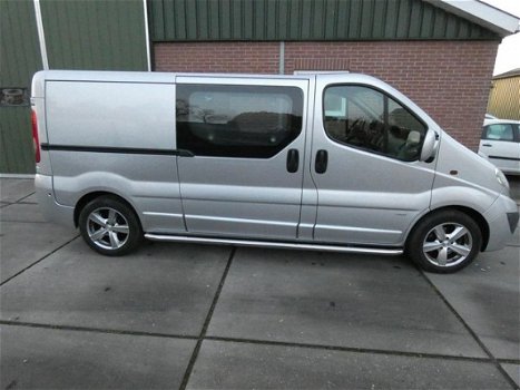 Opel Vivaro - 2.5 CDTI L2H1 dub.cabine* airco* full options - 1