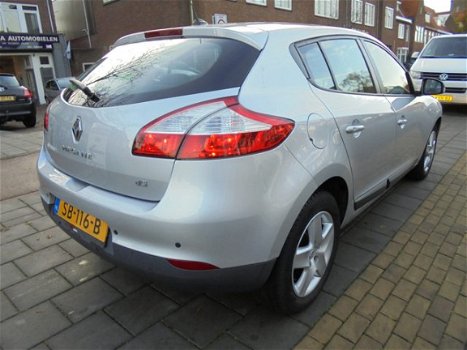 Renault Mégane - 1.5 dCi GT-Line navi airco/ecc nieuwstaat - 1