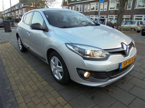 Renault Mégane - 1.5 dCi GT-Line navi airco/ecc nieuwstaat - 1