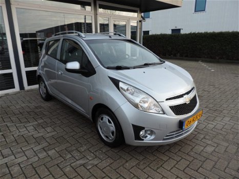 Chevrolet Spark - 1.0 16V LS Bi-Fuel 50 procent deal 1.875, - ACTIE LPG / Airco / 5-Deurs / Elek. pa - 1