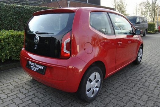 Volkswagen Up! - 1.0 move up Airco, dealer onderhouden, zuinig, top conditie - 1