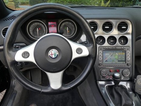Alfa Romeo Spider - 2.2 JTS - 1