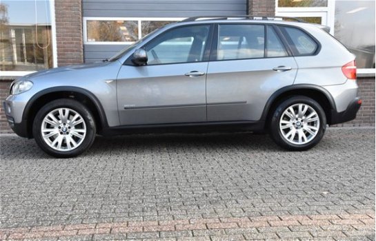 BMW X5 - 3.0 SD AUT LEDER/PANORAMA/XENON/NAVI/CRUISE - 1