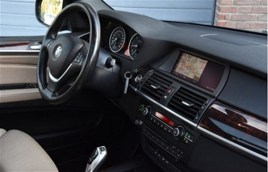 BMW X5 - 3.0 SD AUT LEDER/PANORAMA/XENON/NAVI/CRUISE - 1