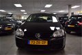 Volkswagen Golf - 1.6 Comfortline Airco Cruise 16' lmvlg - 1 - Thumbnail