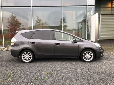 Toyota Prius Wagon - 1.8 Aspiration 7P Navi Pano dak - 1